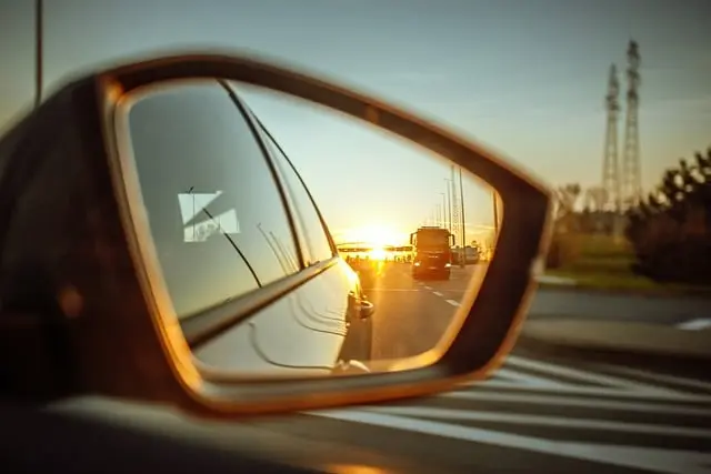 10 Astuces Pratiques pour Économiser sur vos Dépenses de Transport