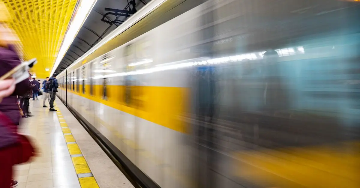 Opter pour les Transports Publics et Économiser
