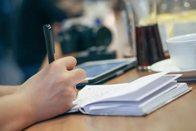 10 Astuces Pratiques pour Réduire vos Dépenses Mensuelles