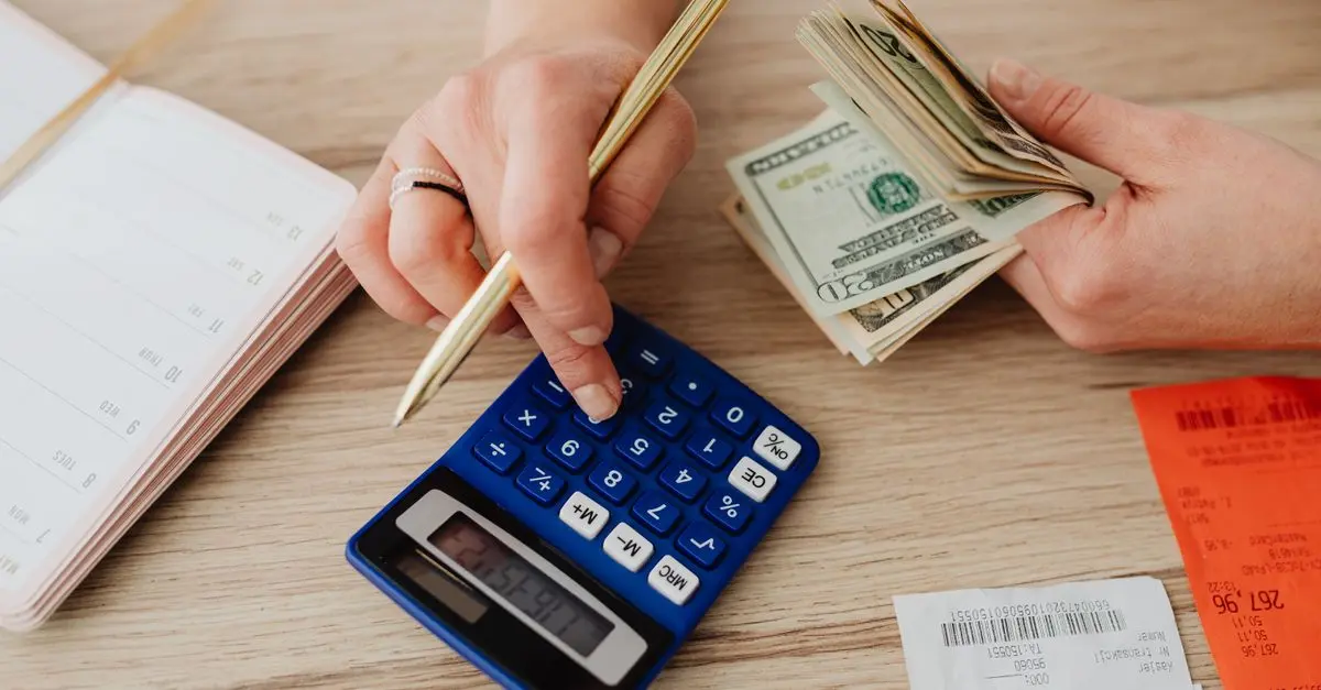 Astuces Pratiques pour Économiser sur Vos Dépenses Mensuelles